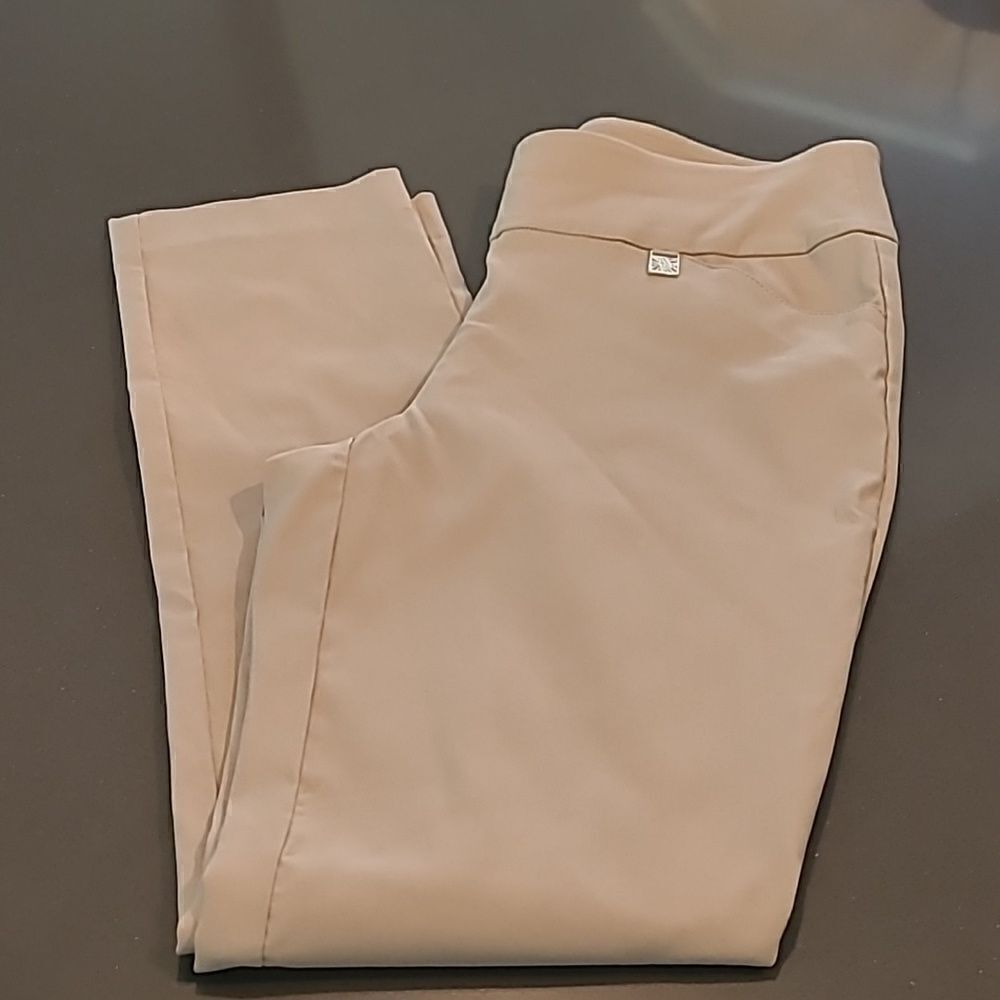 Anne Klein sz 4 beige pants